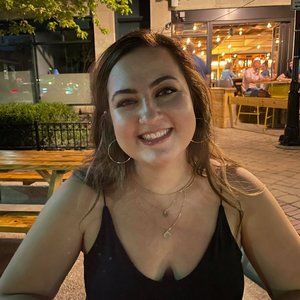 Meet your Posher, Alex